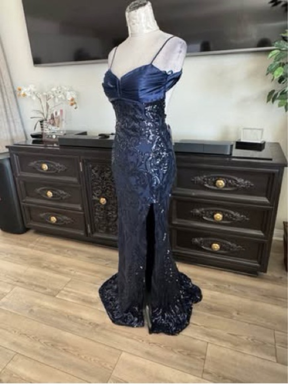 WINDSOR size XXS - brand new navy blue maxi dress